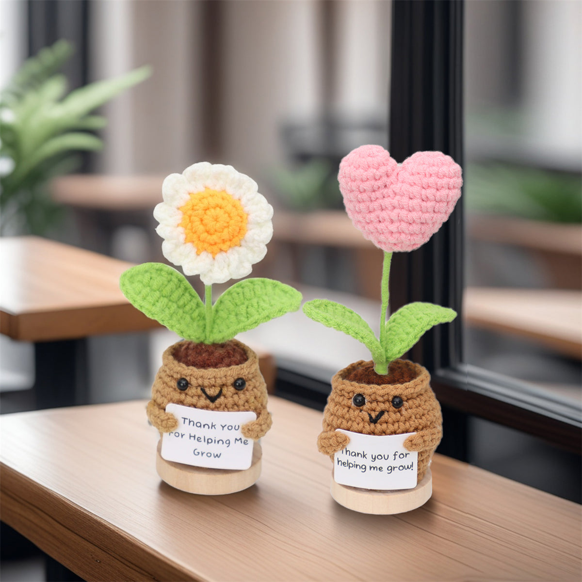 Crochet fait main assortis joliment poté ornements de fleurs
