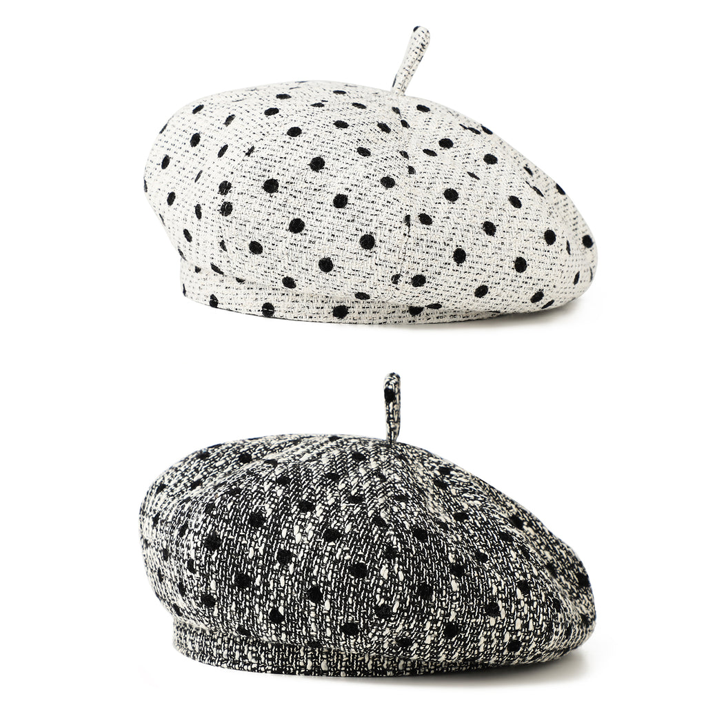 La mode de style coréen présente une large gamme de bérets en laine avec Polka Do