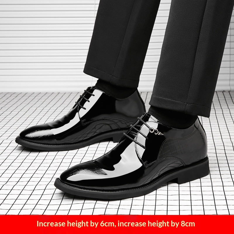 Chaussures en cuir pour hommes avec talon caché