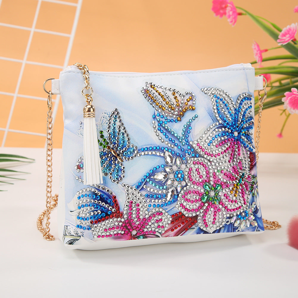 Bricolage Diamond Peinted Women's Outdoor Tote Bag