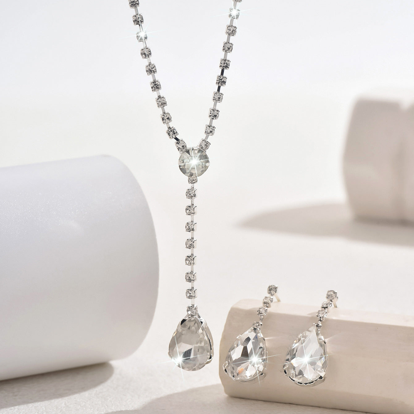 Ensemble de bijoux Y-Drop Pear CZ 2Pcs pour femmes