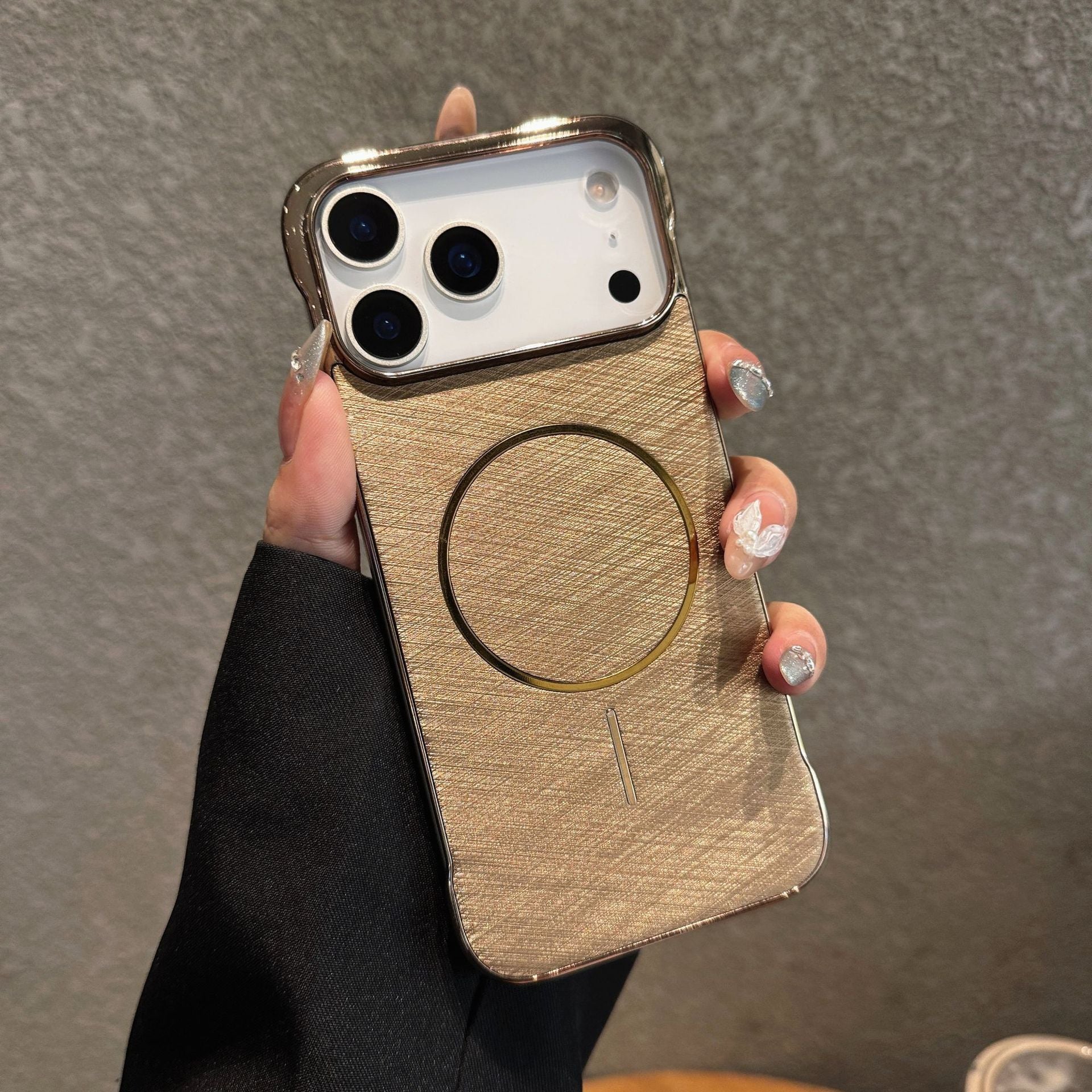 Cas de téléphone magnétique sans cadre