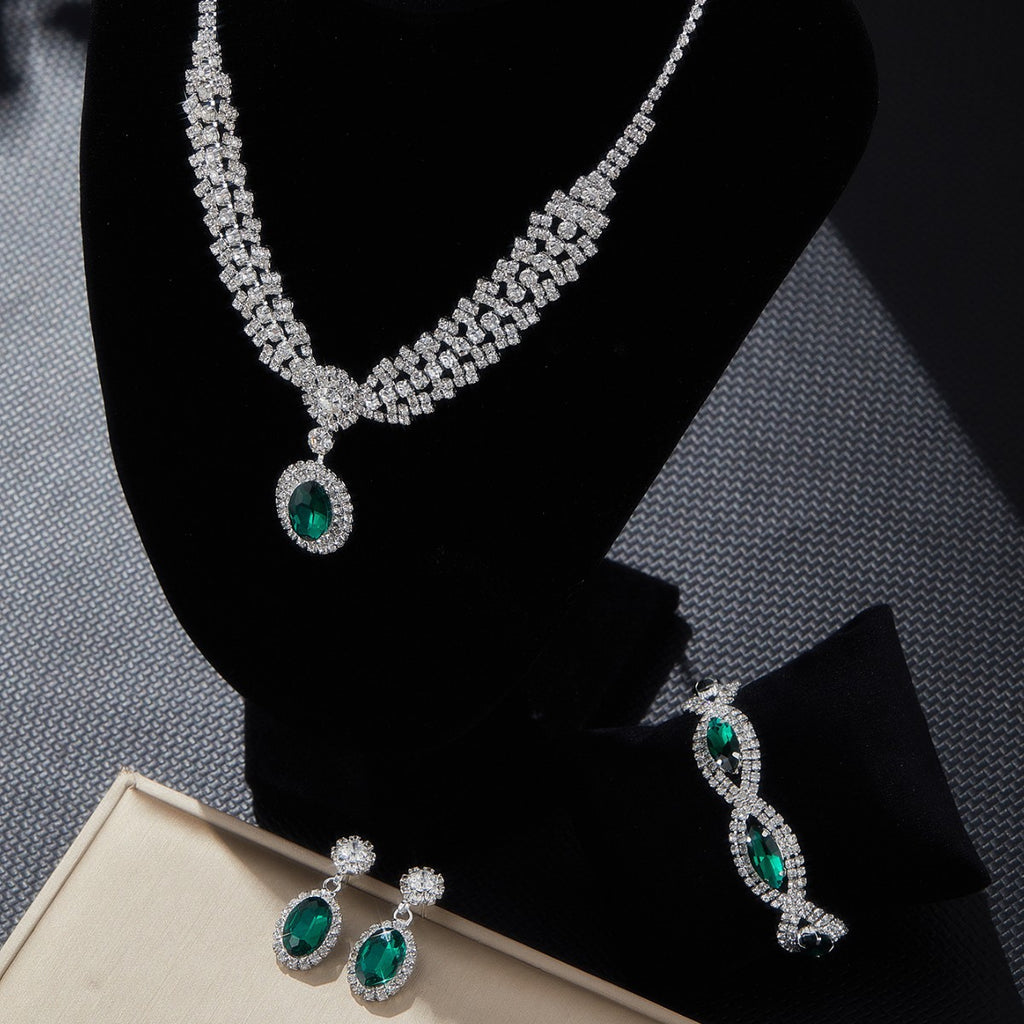 Collier de Sapphire élégant de style européen et américain