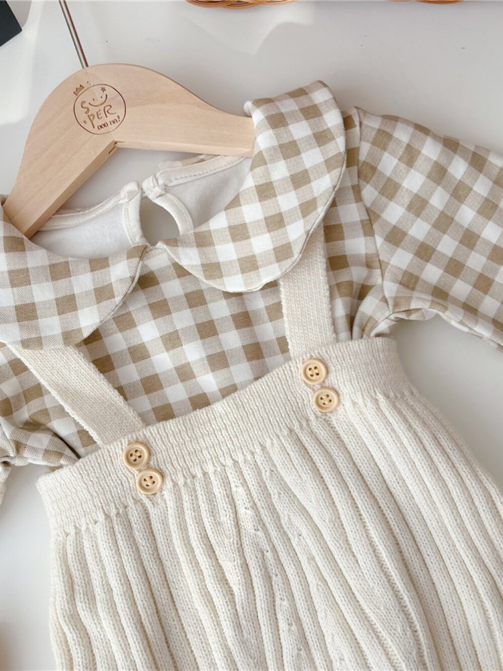 Coffret de cardigan en laine pour bébé