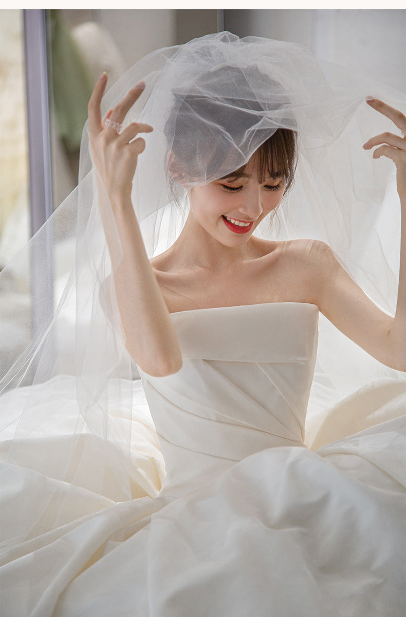 Tube satiné pour femme Top Simple Elegant style français Grande Tail Elegant Robe de mariée