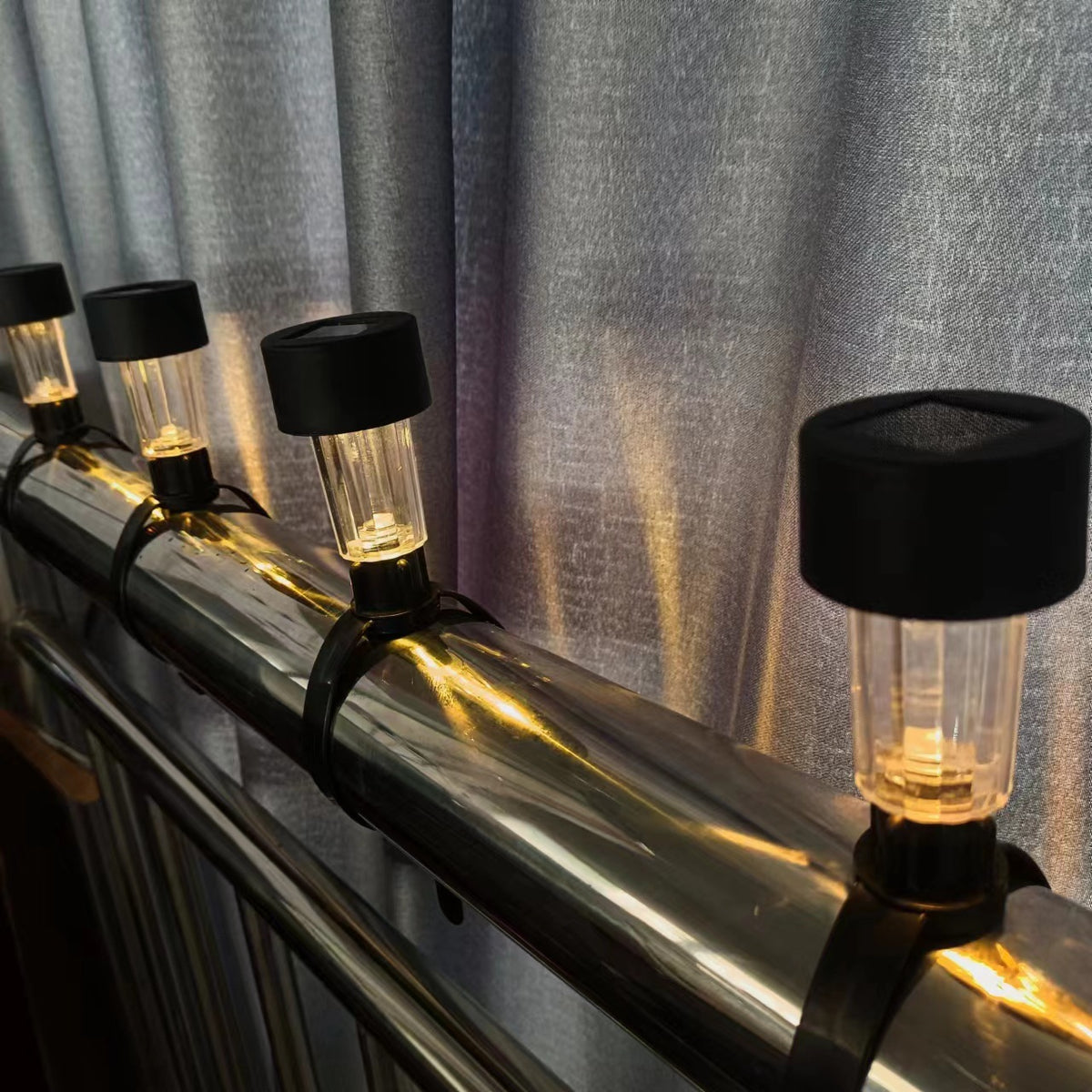 Lampe de paysage solaire avec petit tube léger