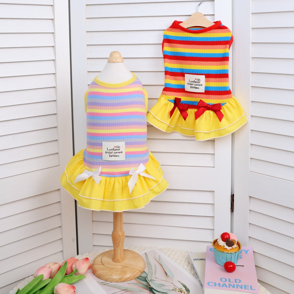 Vêtements d'animaux rayés arc-en-ciel
