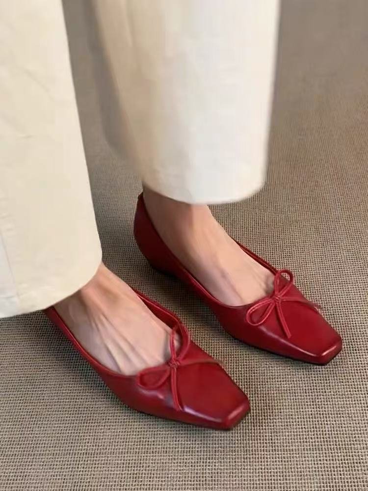 Women Retro Bow Shallow Mouth Slip On Single Shoes Genuine Leather Soft Sole Flat