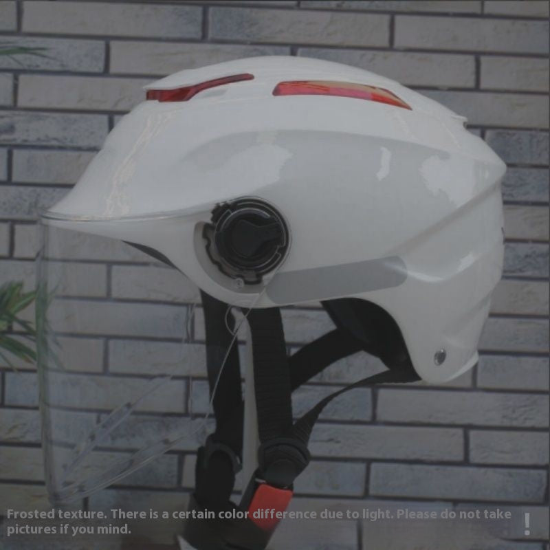 Protection solaire Quatre saisons Casque universel Moto Half Casque