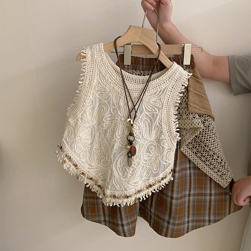 Jupe de patchwork avec un haut de veste de style bohème