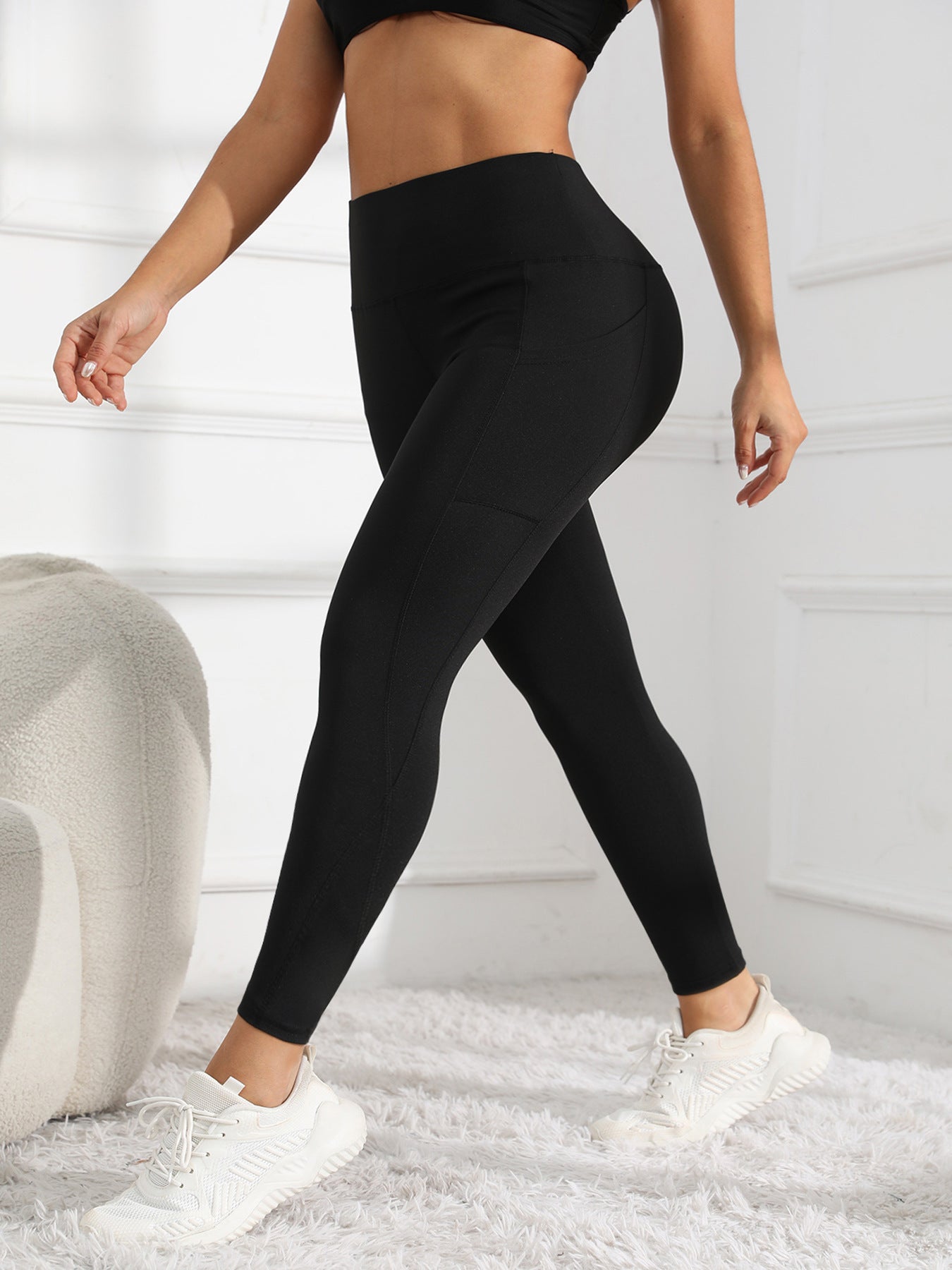 Pantalons de yoga de style européen populaires Sports de plein air Butt-Lifting Fitness Pantalons Slim High-Wais