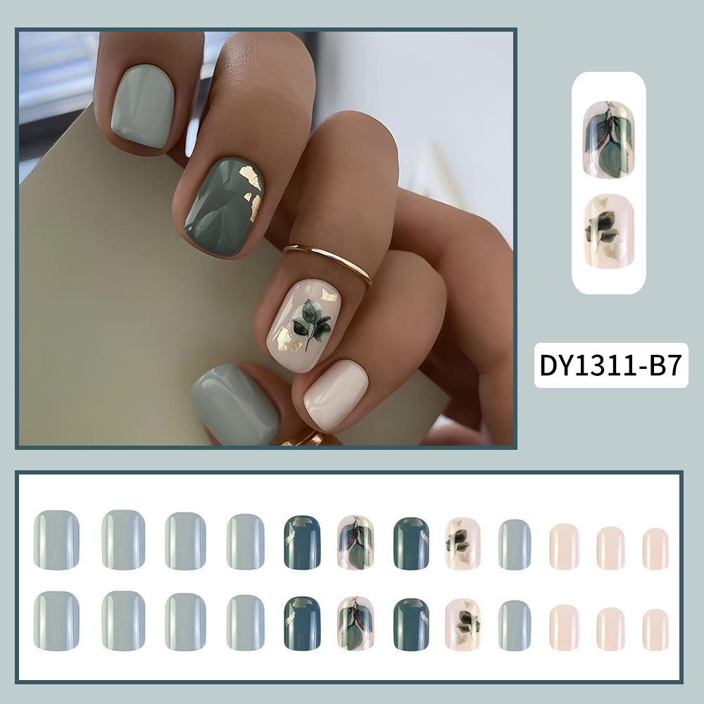 Sets d'ongles de conception de feuille verte minimaliste carré 24 pièces pour la fête et la danse