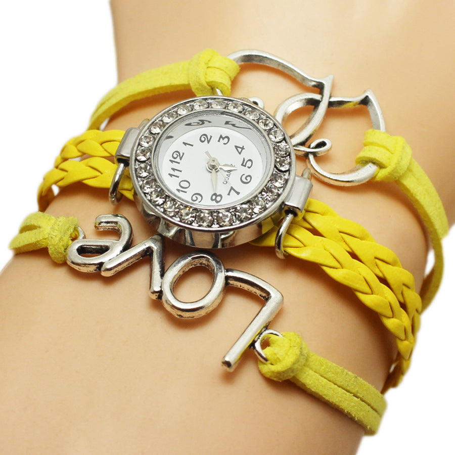 Alliage Love Double en forme de coeur Love Woven Multi-couche Watch